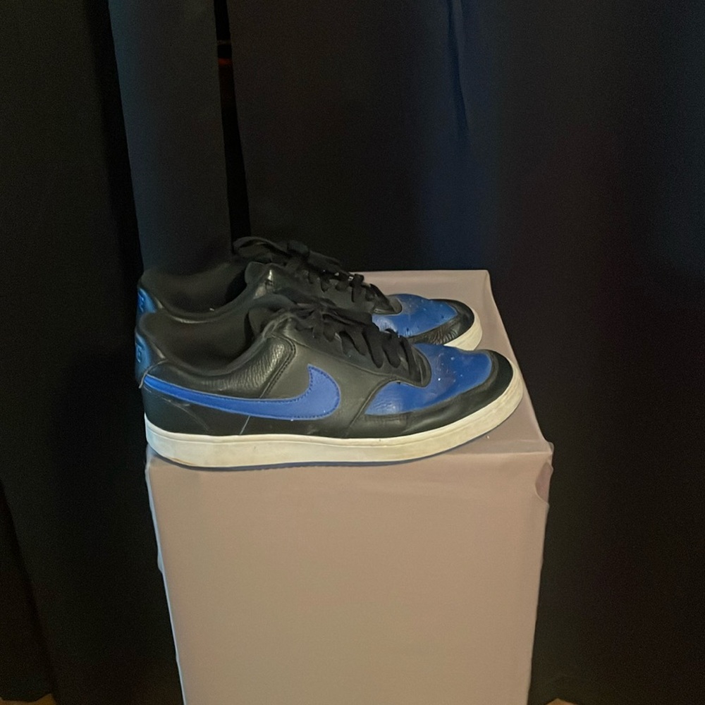 Nike Air Force ones men’s size 9 1/2